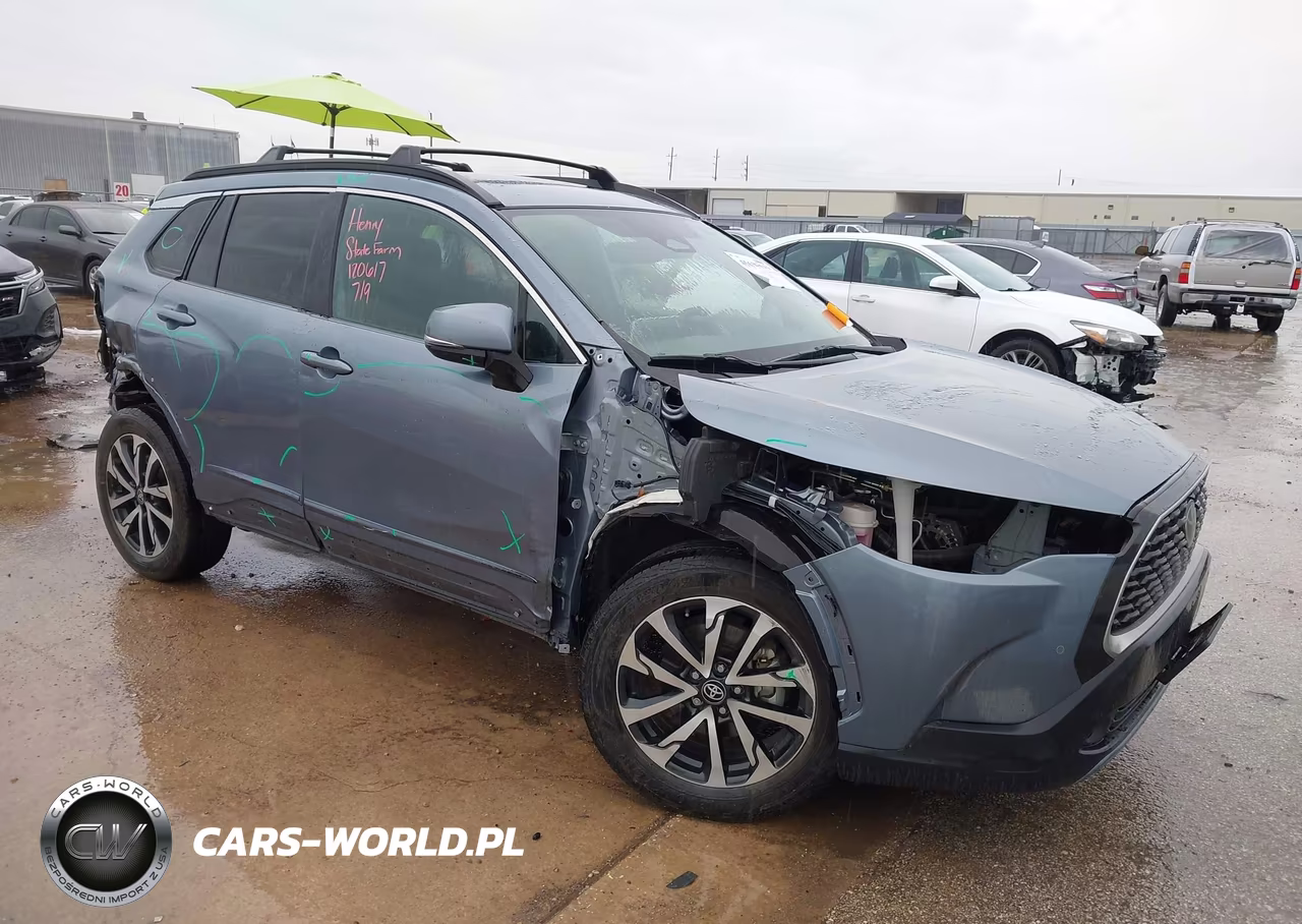 2024 Toyota Corolla Cross Xle – zdjęcie 1 z 17