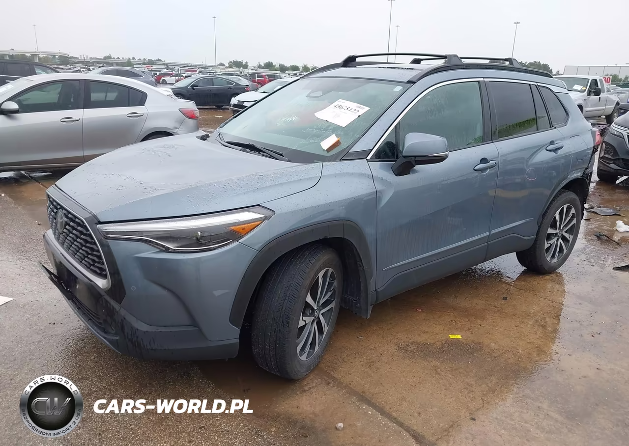 2024 Toyota Corolla Cross Xle VIN:7MUDAAAG6RV096426 - 2