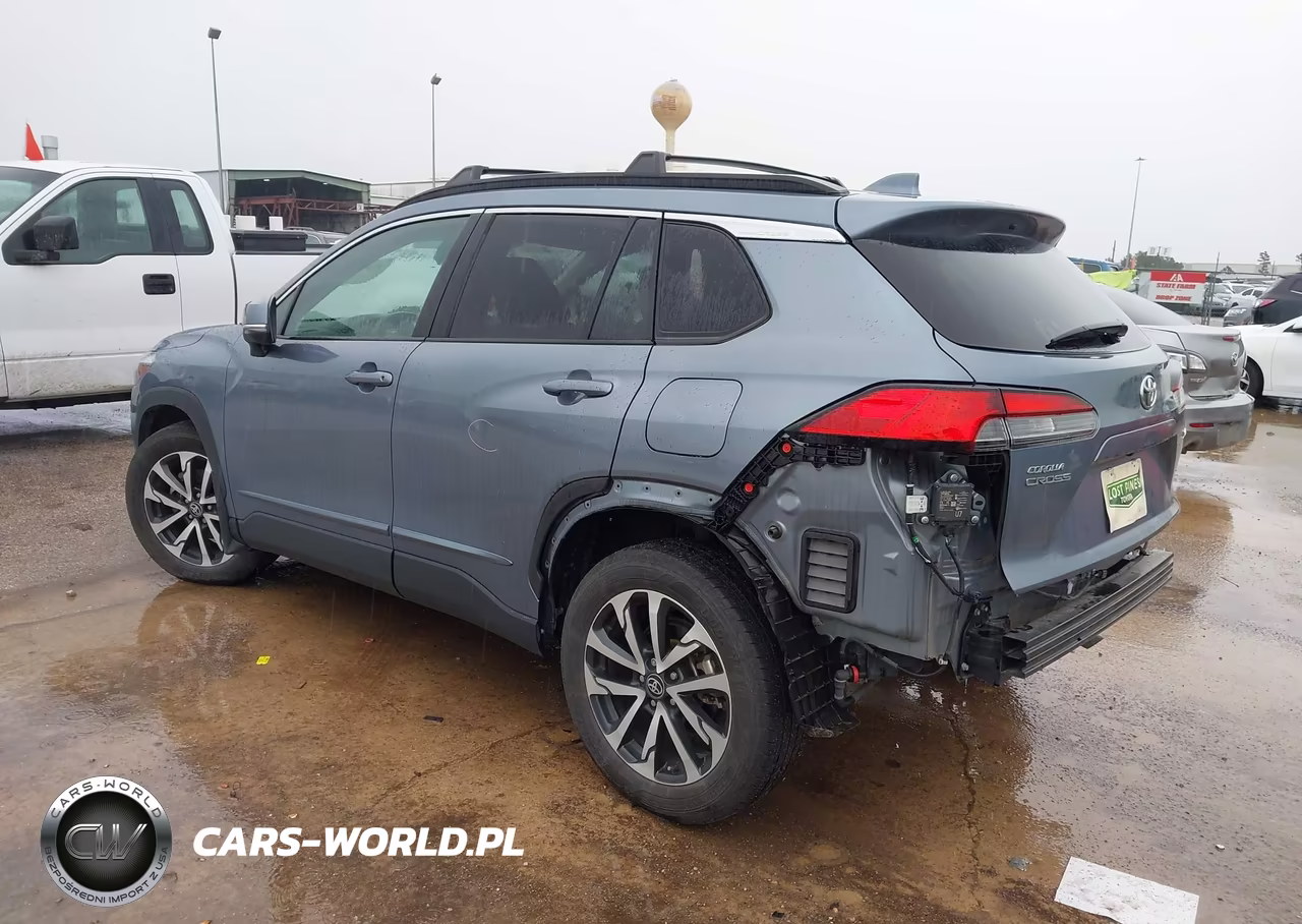 2024 Toyota Corolla Cross Xle VIN:7MUDAAAG6RV096426 - 3