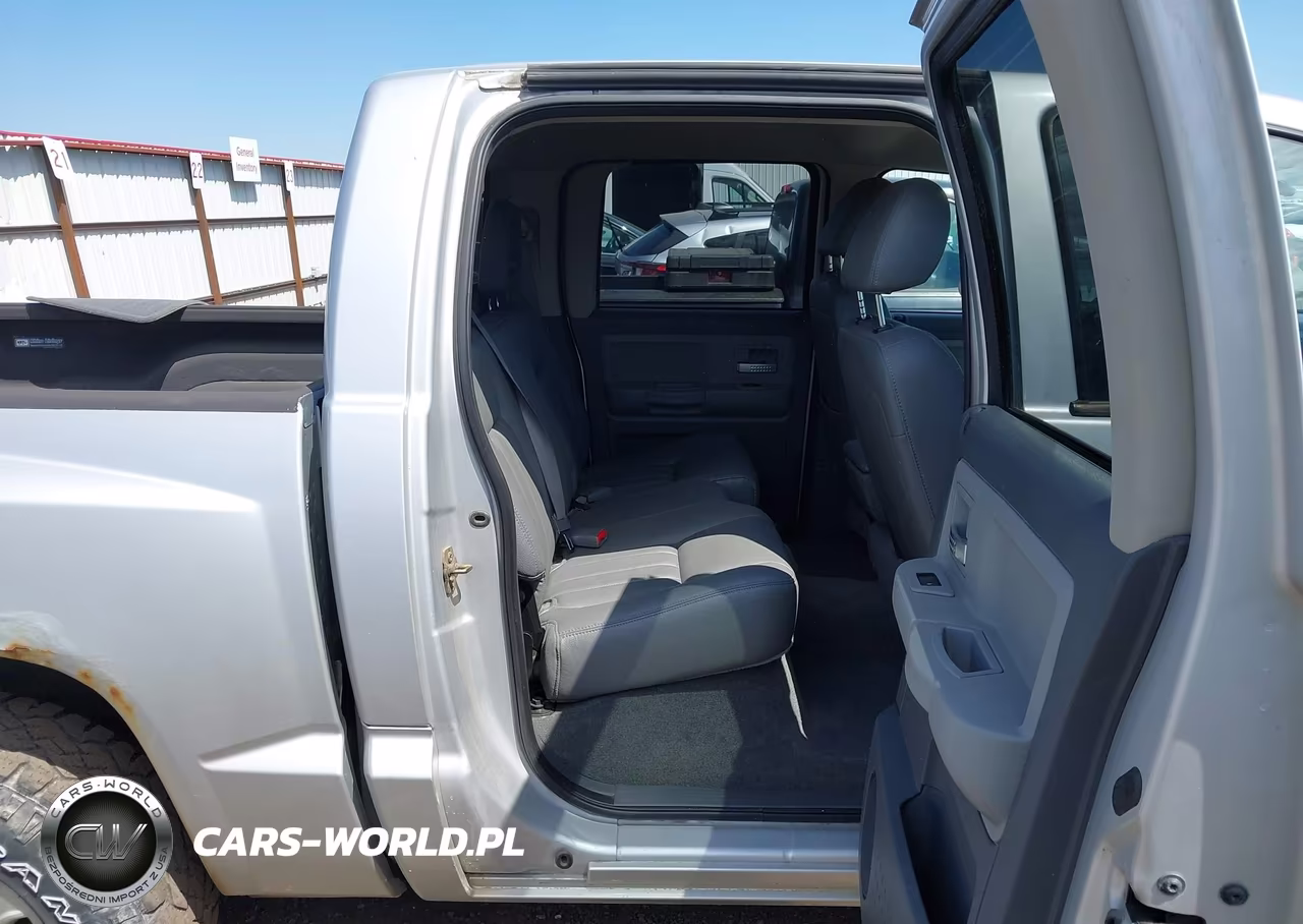 2006 Dodge Dakota Laramie VIN:1D7HW58N36S589580 - 8