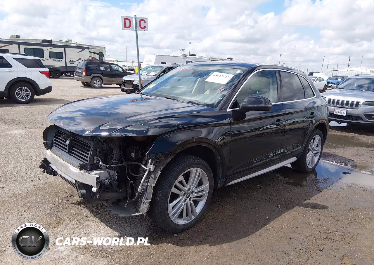 2018 Audi Q5 2.0T Premium-2.0T Tech Premium VIN:WA1BNAFY0J2089887 - 2