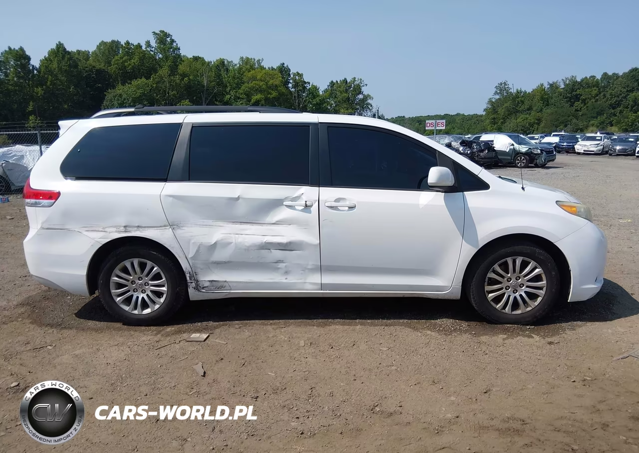 2012 Toyota Sienna Xle V6 8 Passenger VIN:5TDYK3DCXCS245280 - 13