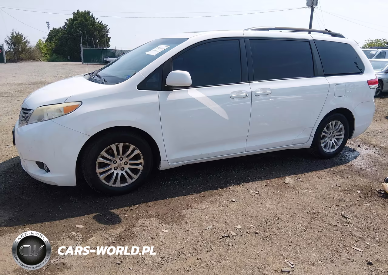 2012 Toyota Sienna Xle V6 8 Passenger VIN:5TDYK3DCXCS245280 - 2