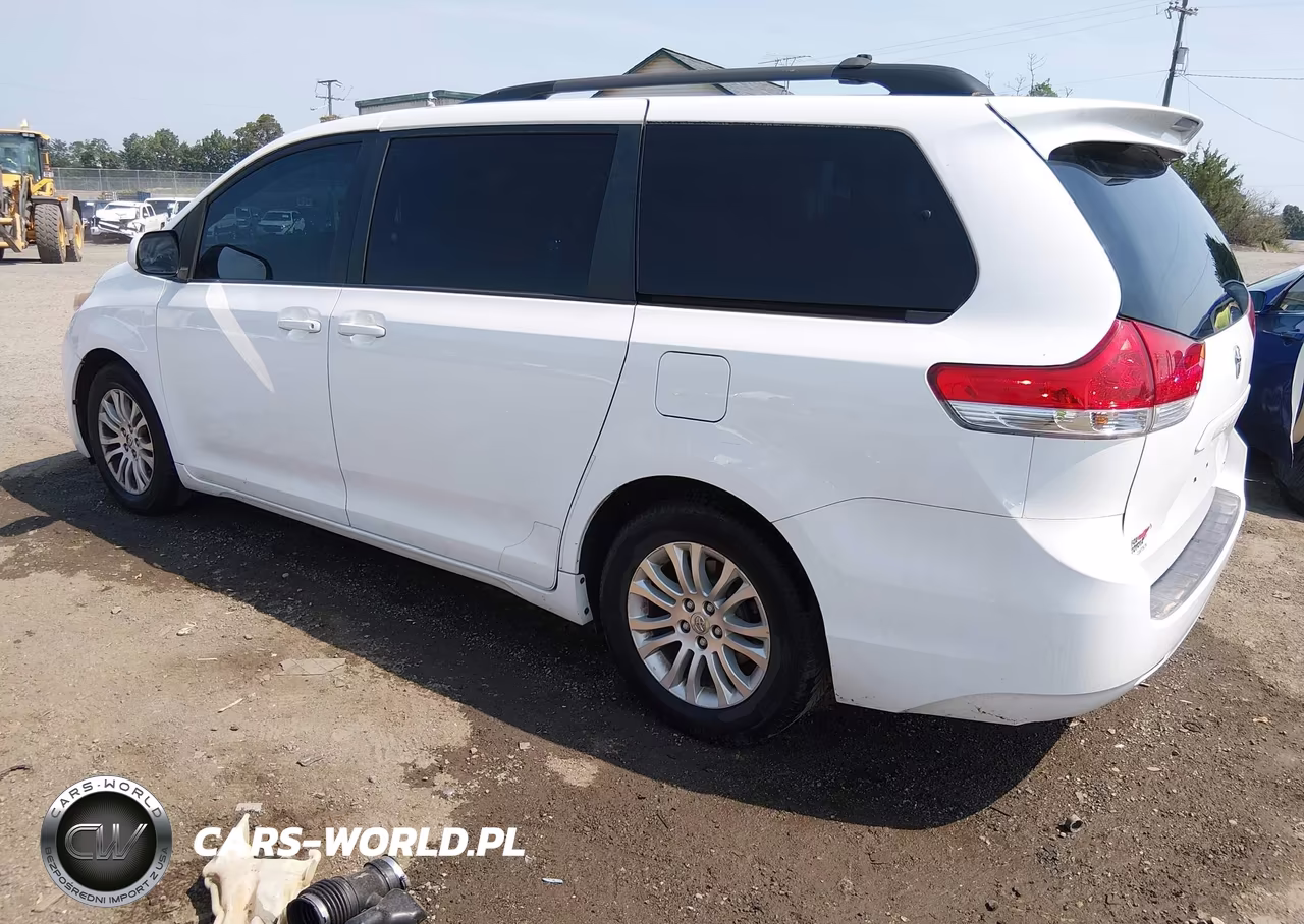 2012 Toyota Sienna Xle V6 8 Passenger VIN:5TDYK3DCXCS245280 - 3