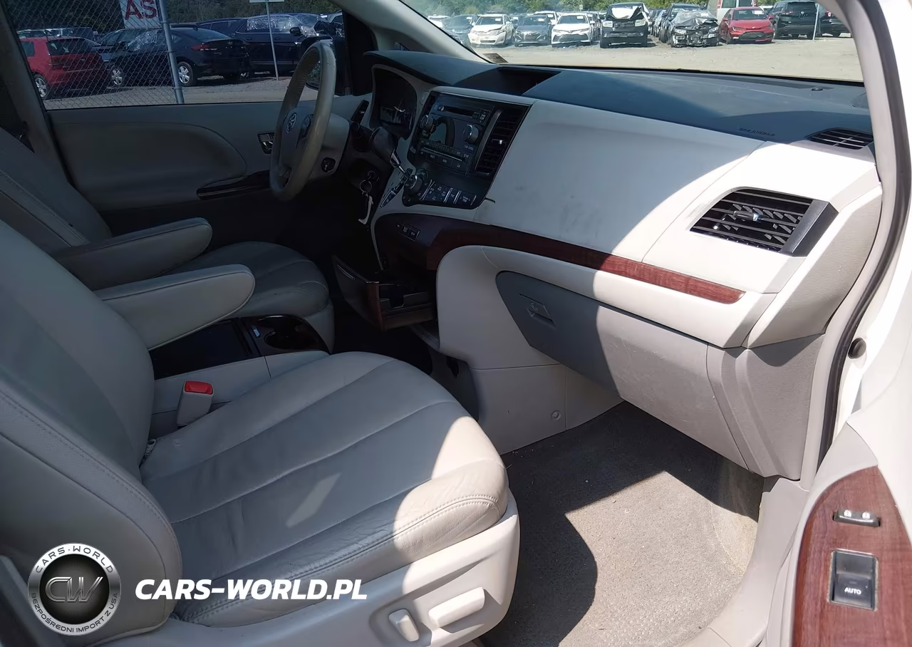 2012 Toyota Sienna Xle V6 8 Passenger VIN:5TDYK3DCXCS245280 - 5