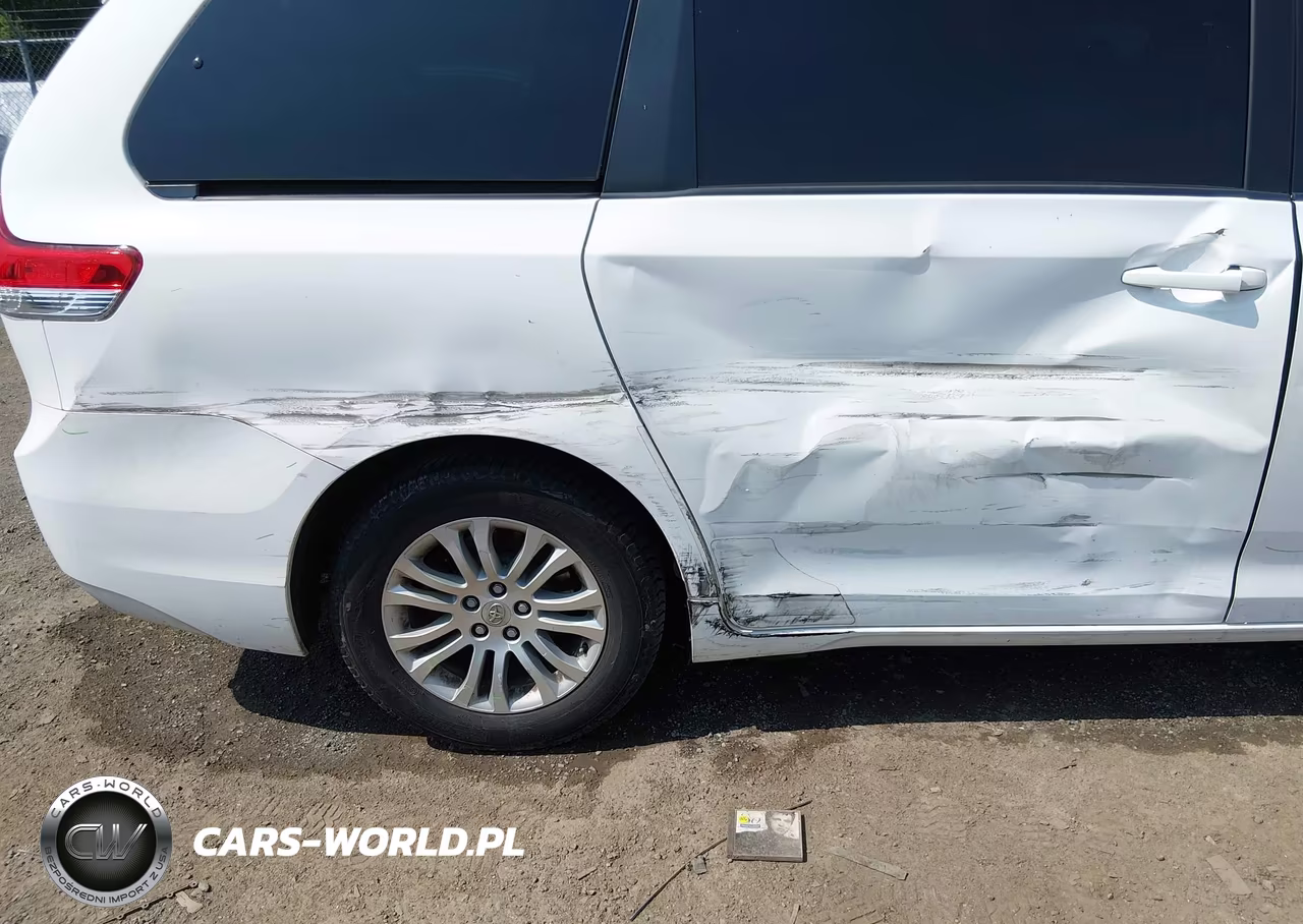 2012 Toyota Sienna Xle V6 8 Passenger VIN:5TDYK3DCXCS245280 - 6