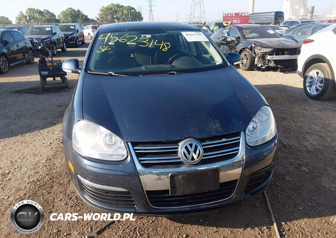 2010 Volkswagen Jetta Limited Edition VIN:3VWRZ7AJ3AM126622 - 6