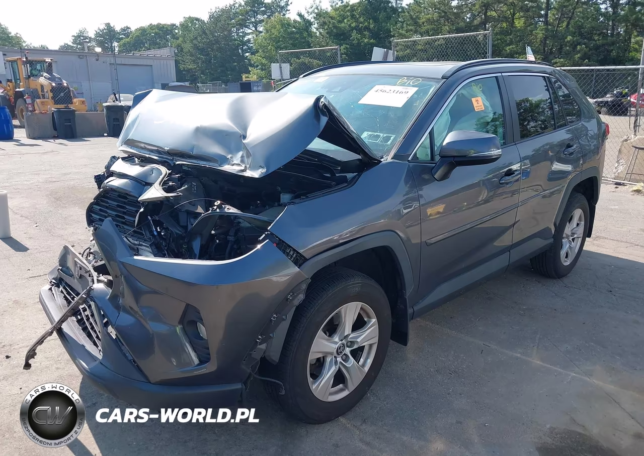 2021 Toyota Rav4 Xle VIN:2T3P1RFV1MC218700 - 2
