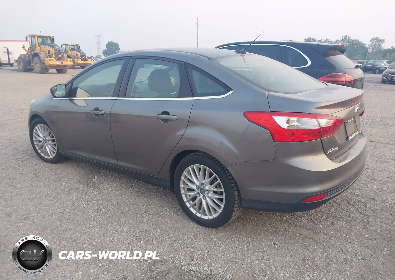2012 Ford Focus Sel VIN:1FAHP3H20CL463142 - 3