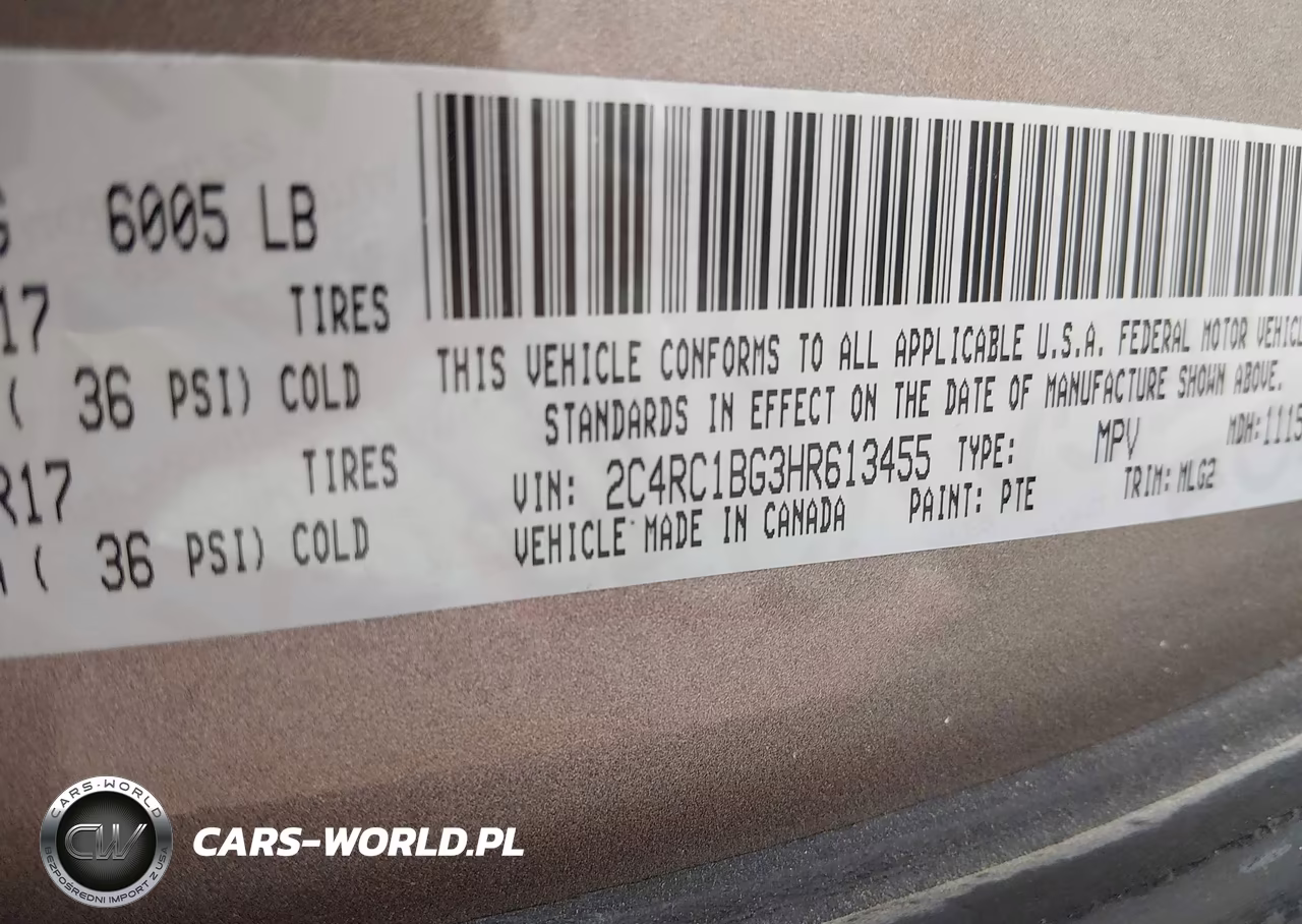 2017 Chrysler Pacifica Touring-L VIN:2C4RC1BG3HR613455 - 9