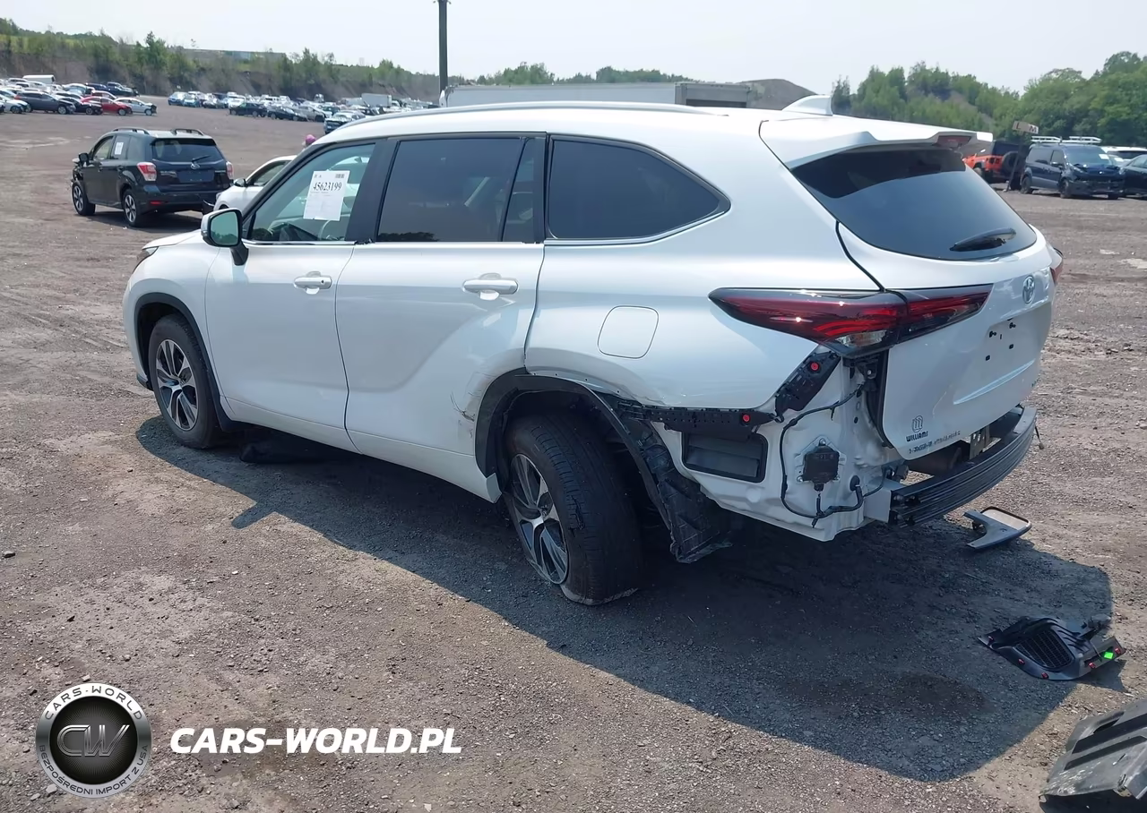 2026 Toyota Highlander Xle VIN:5TDKDRBH5TS600583 - 3