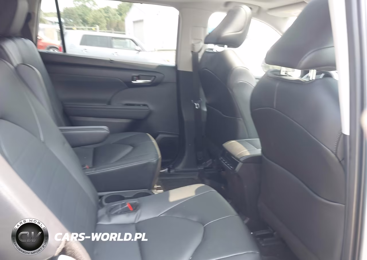 2026 Toyota Highlander Xle VIN:5TDKDRBH5TS600583 - 8