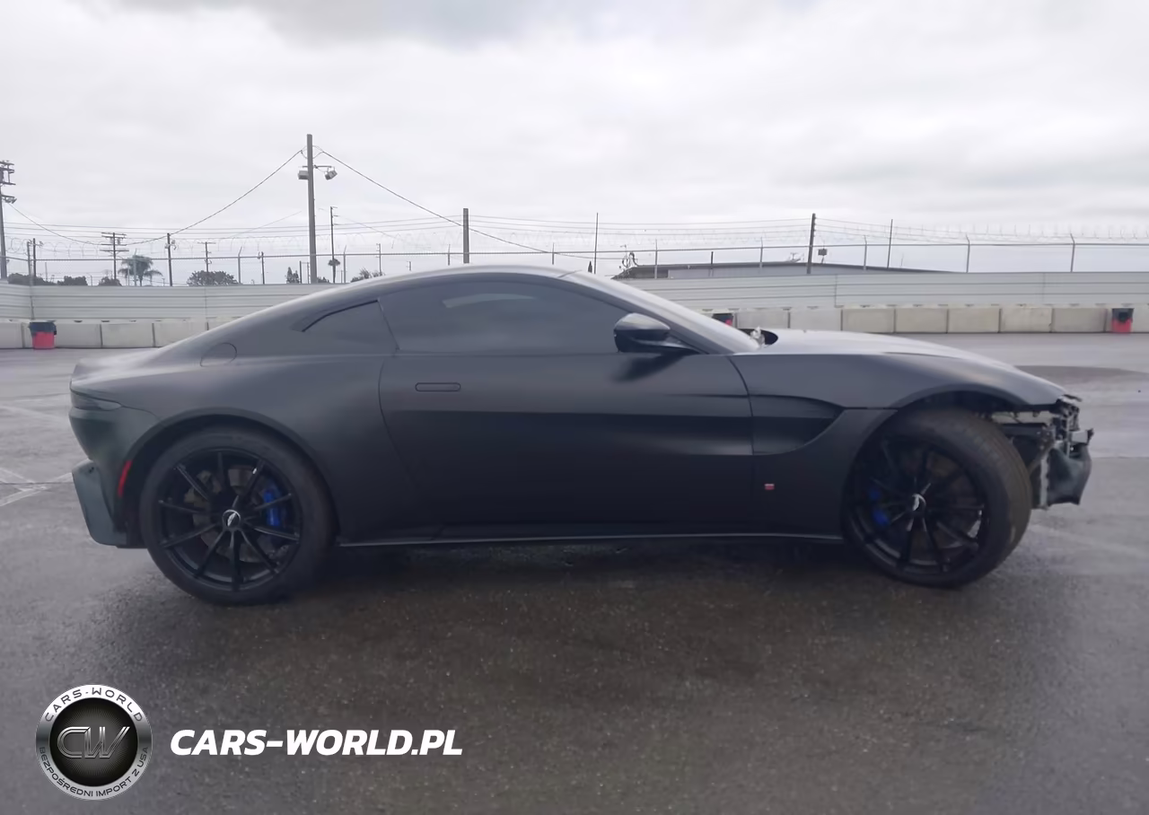 2020 Aston Martin Vantage VIN:SCFSMGAW8LGN03880 - 14