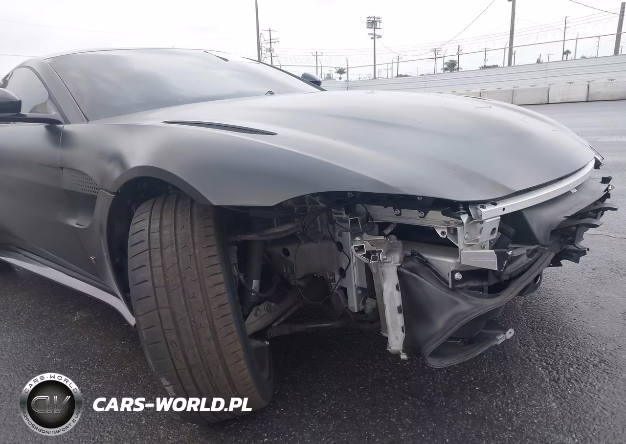 2020 Aston Martin Vantage VIN:SCFSMGAW8LGN03880 - 6