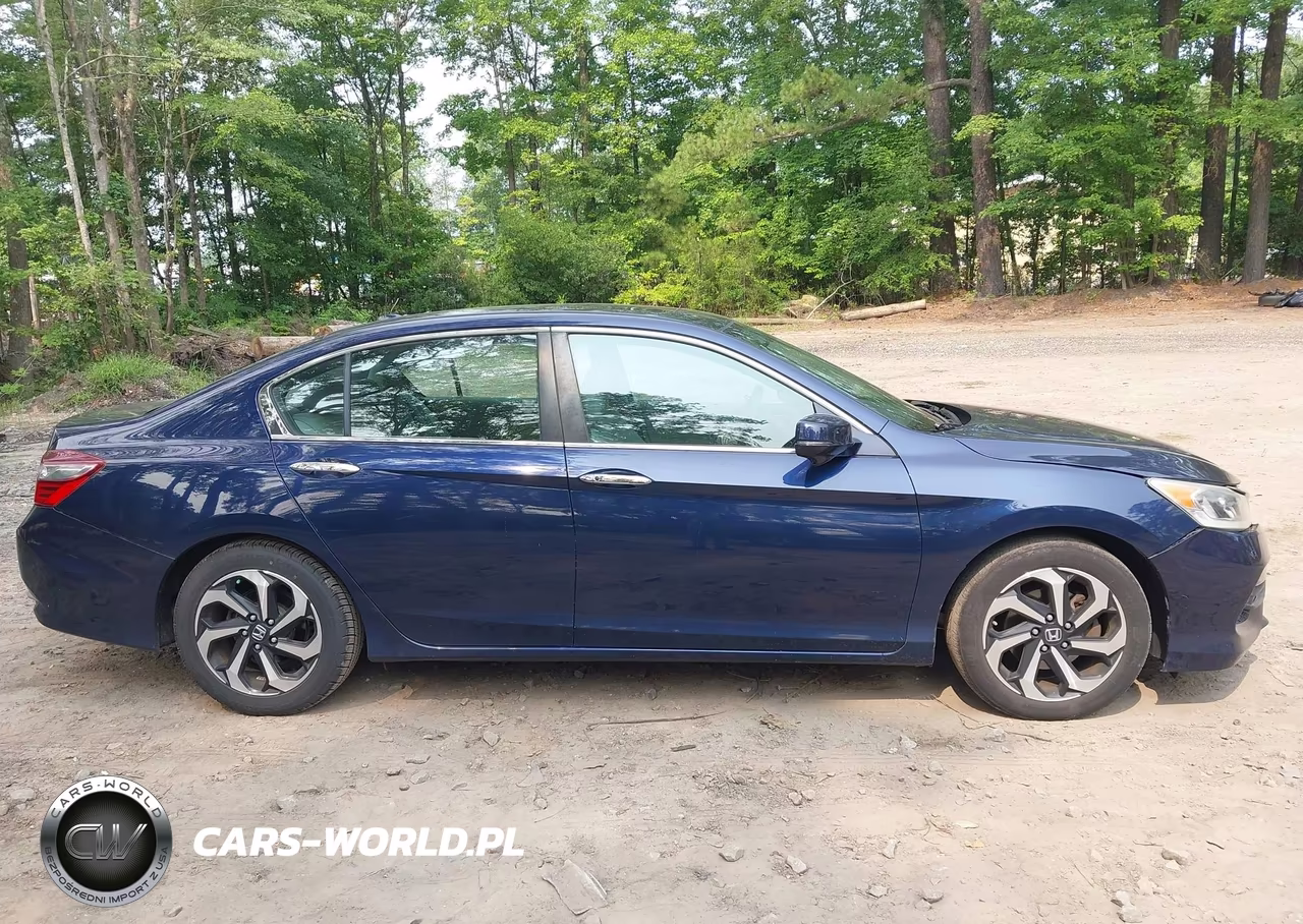 2017 Honda Accord Ex VIN:1HGCR2F75HA255446 - 13