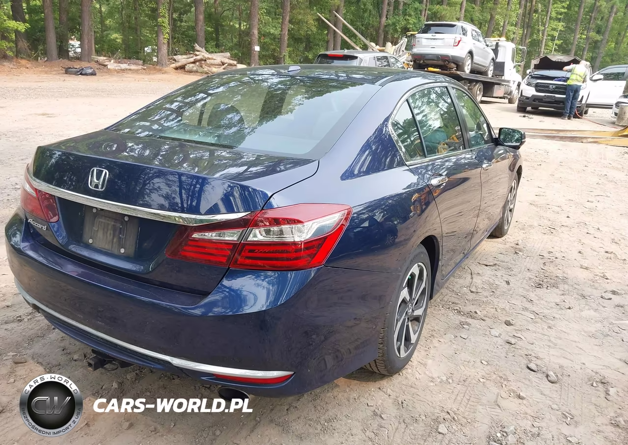 2017 Honda Accord Ex VIN:1HGCR2F75HA255446 - 4