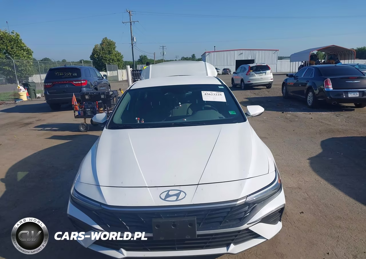2024 Hyundai Elantra Sel VIN:KMHLM4DGXRU819681 - 11