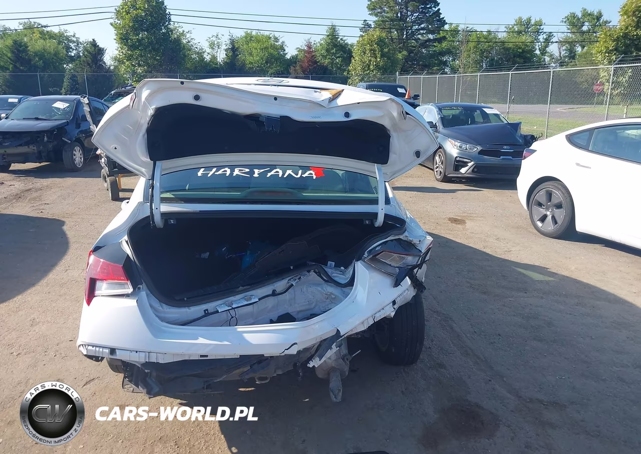 2024 Hyundai Elantra Sel VIN:KMHLM4DGXRU819681 - 15