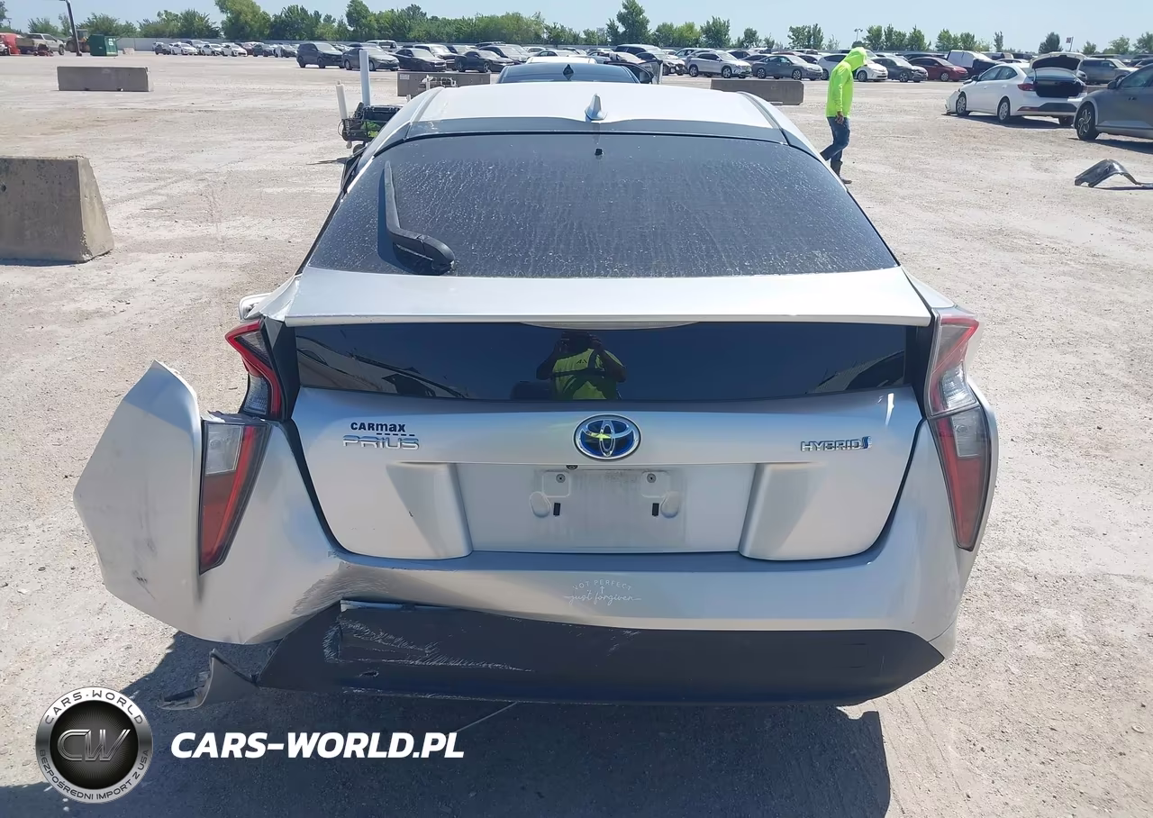 2017 Toyota Prius Two VIN:JTDKBRFU5H3040134 - 16