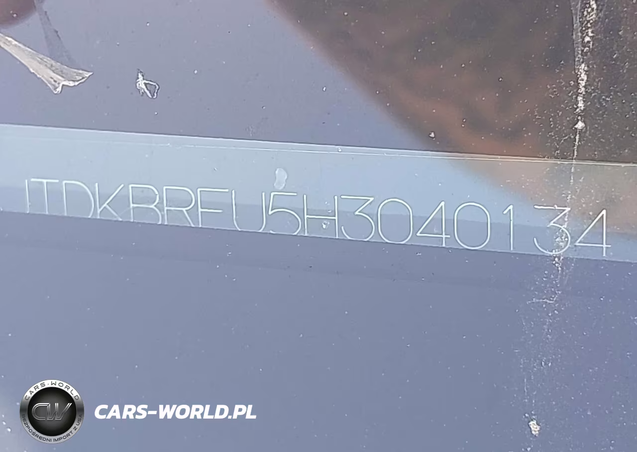 2017 Toyota Prius Two VIN:JTDKBRFU5H3040134 - 17