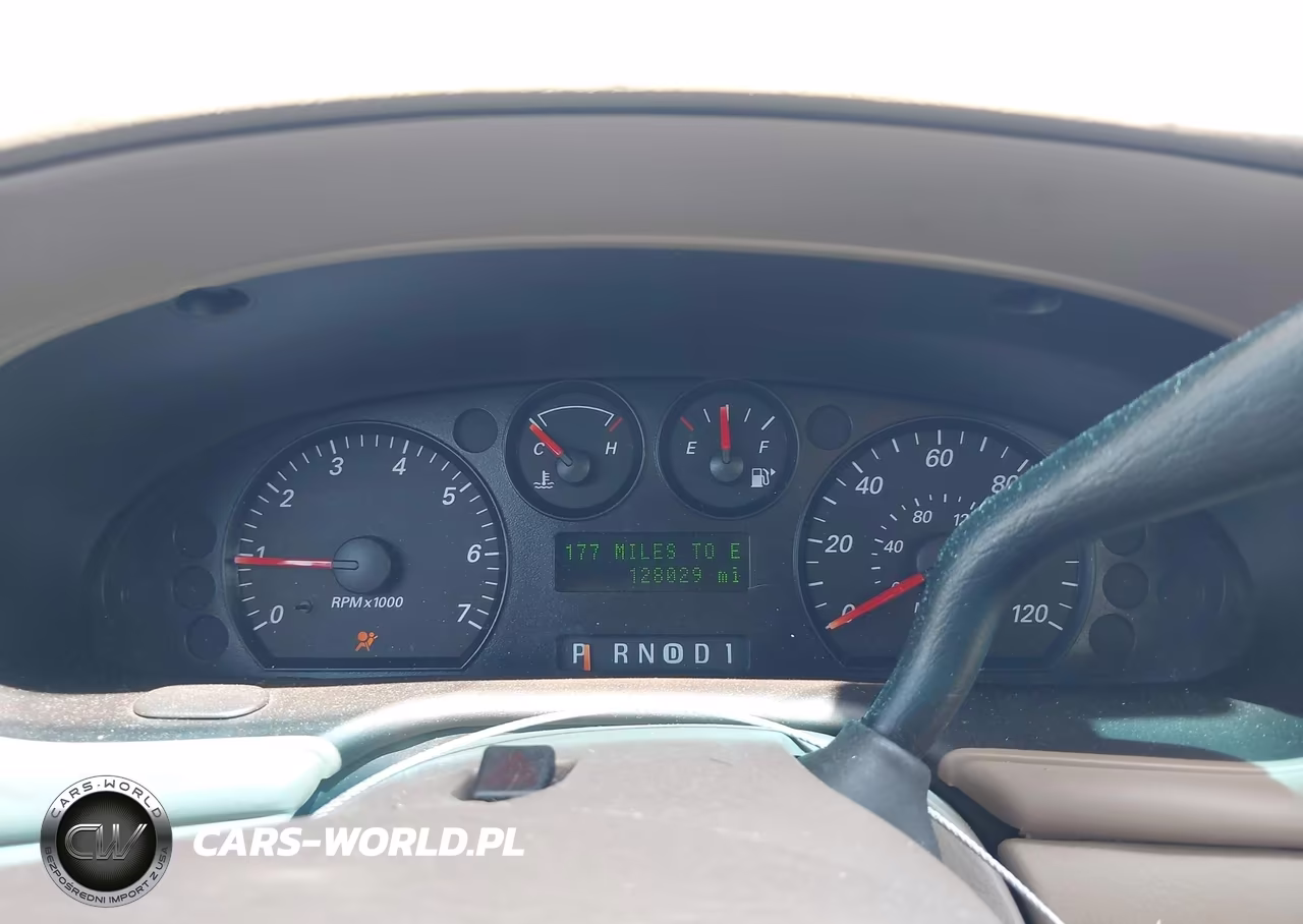 2006 Ford Taurus Se VIN:1FAFP53U36A147195 - 7