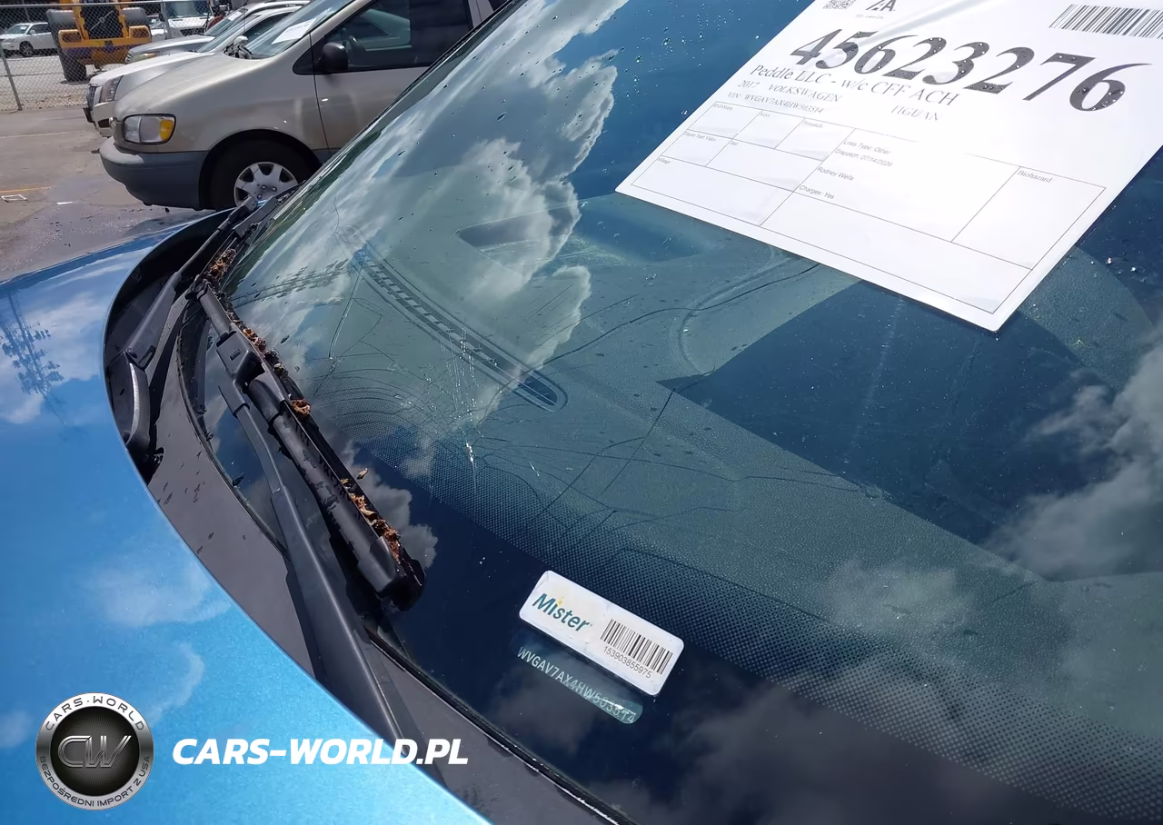 2017 Volkswagen Tiguan 2.0T S VIN:WVGAV7AX4HW503514 - 12