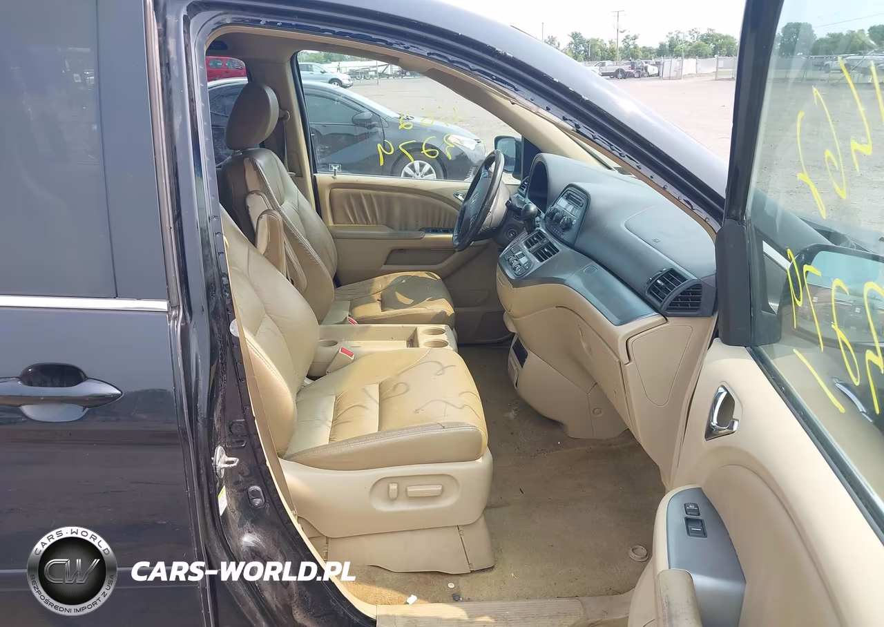 2008 Honda Odyssey Ex-L VIN:5FNRL38718B106262 - 5