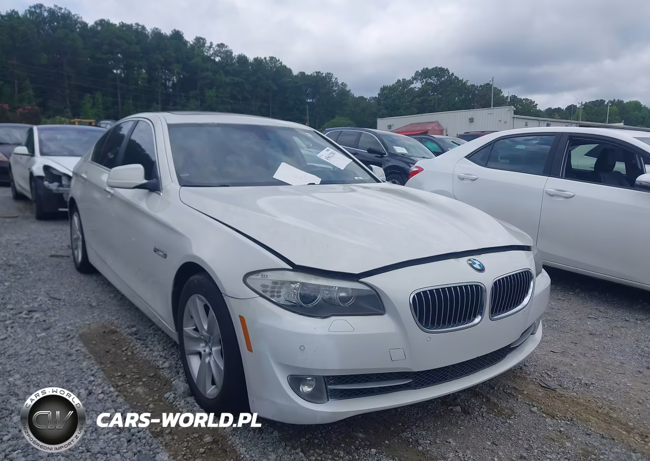 2013 BMW 528I