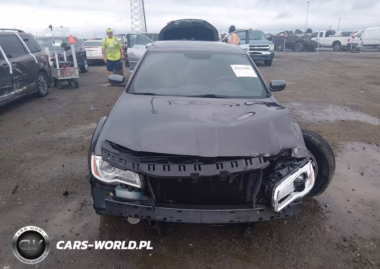 2013 Chrysler 300 Motown VIN:2C3CCAAG3DH559960 - 13
