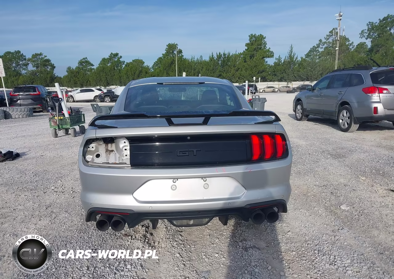 2018 Ford Mustang Gt-Gt Premium VIN:1FA6P8CFXJ5107622 - 17