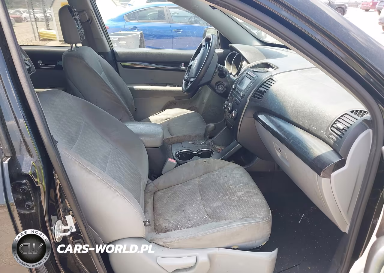 2013 Kia Sorento Lx VIN:5XYKT3A69DG373378 - 5