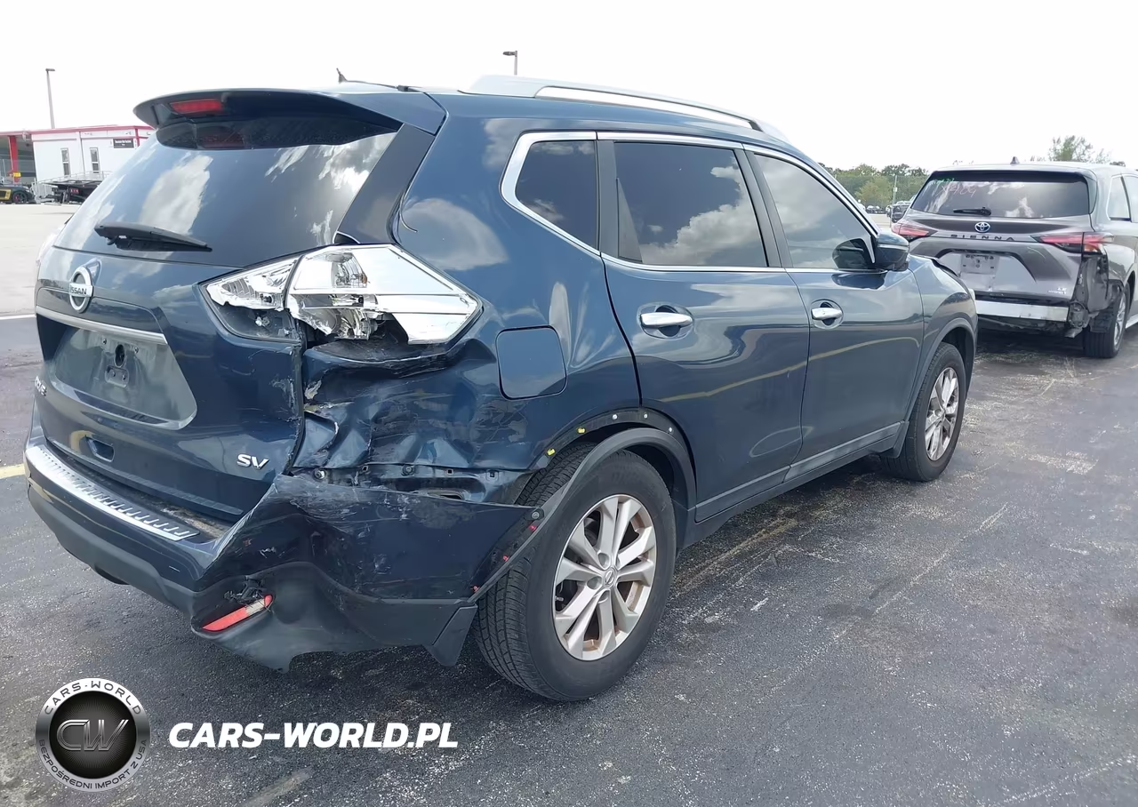 2015 Nissan Rogue Sv VIN:5N1AT2MT7FC783915 - 4