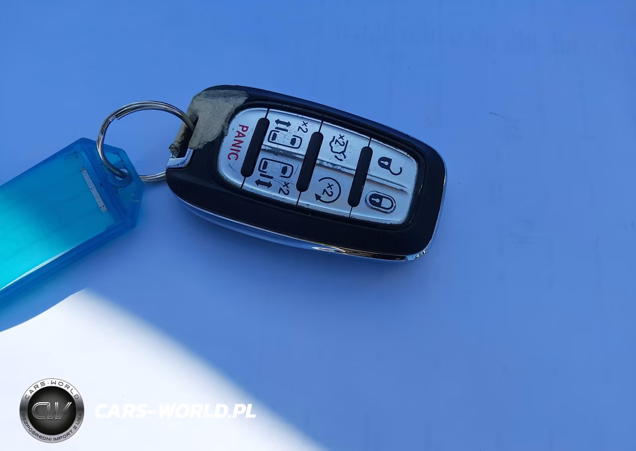 2021 Chrysler Voyager Lxi VIN:2C4RC1DG3MR506042 - 11