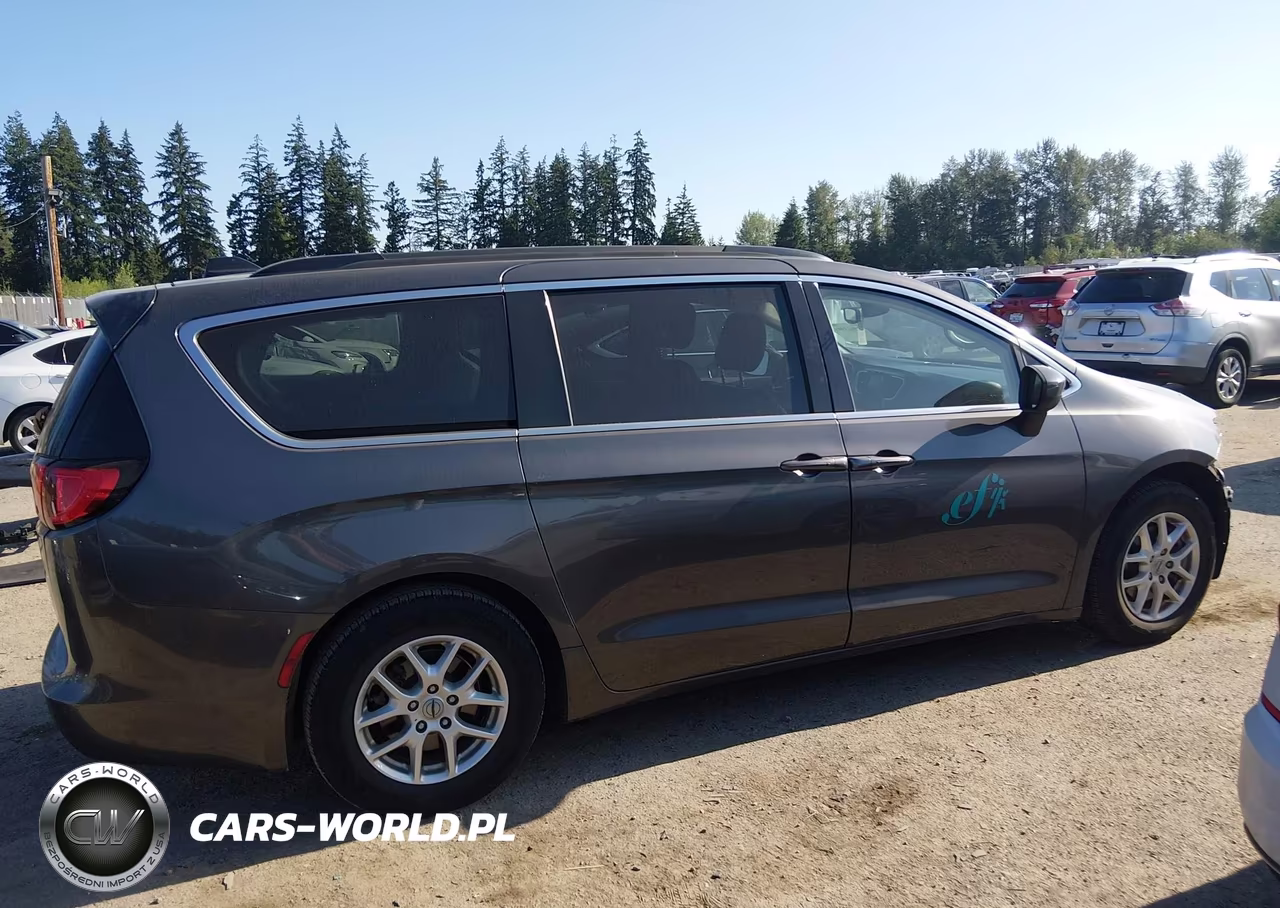 2021 Chrysler Voyager Lxi VIN:2C4RC1DG3MR506042 - 14
