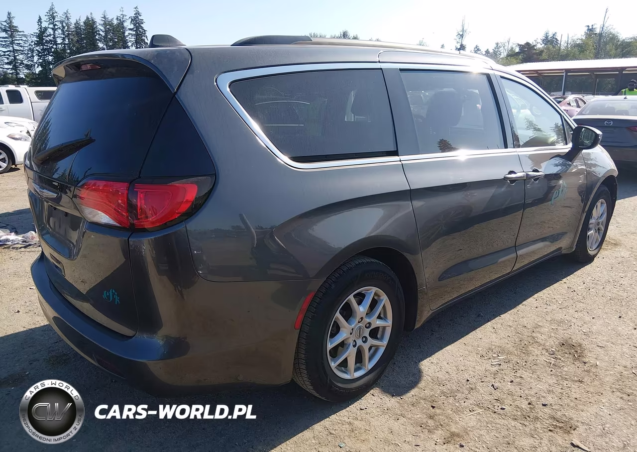 2021 Chrysler Voyager Lxi VIN:2C4RC1DG3MR506042 - 4