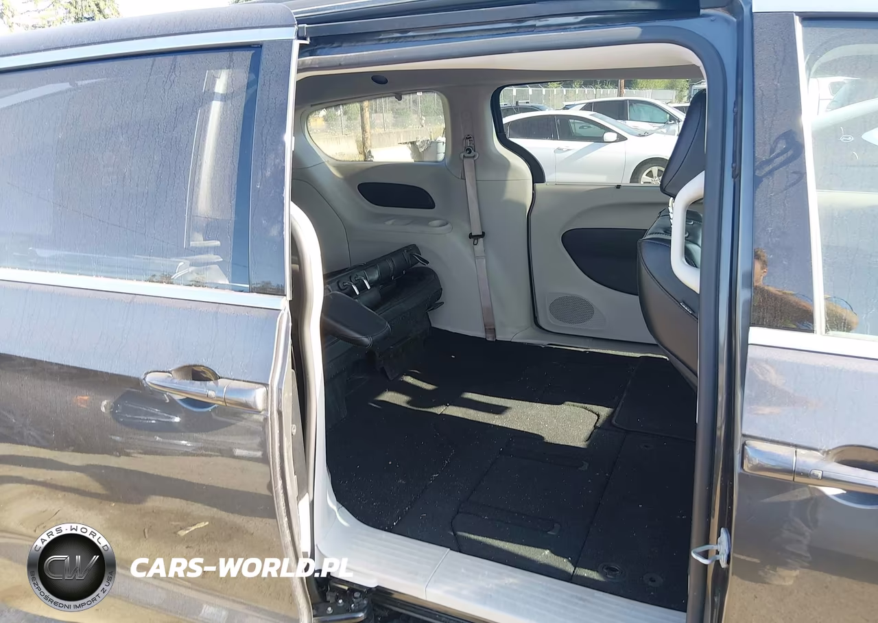 2021 Chrysler Voyager Lxi VIN:2C4RC1DG3MR506042 - 8