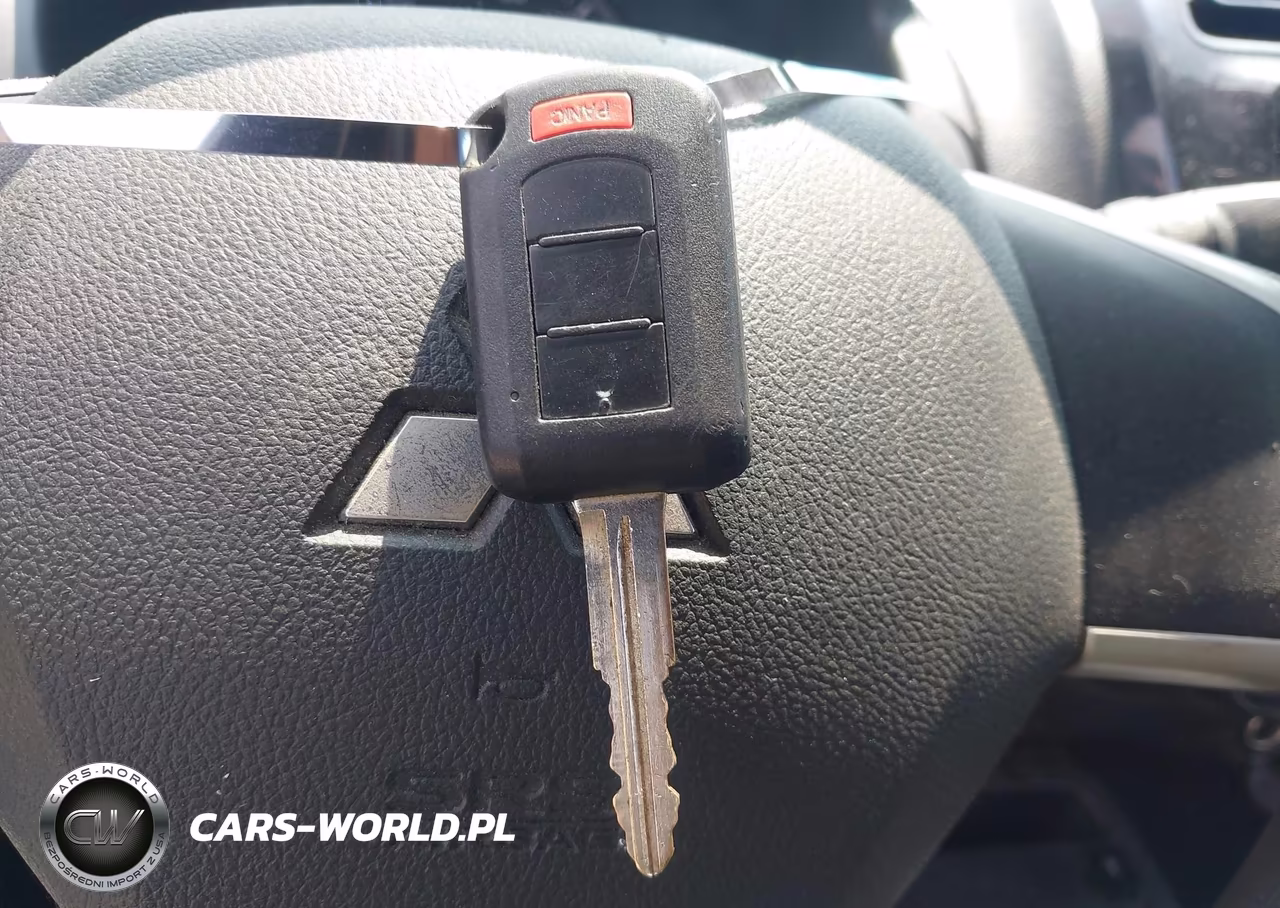 2018 Mitsubishi Mirage Es VIN:ML32A3HJ8JH003738 - 11