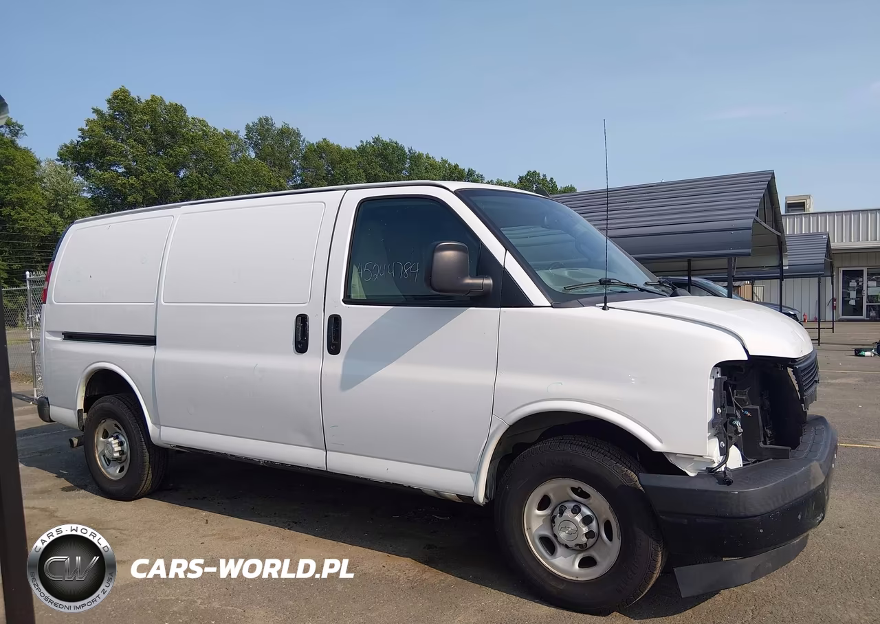 2018 Chevrolet Express 2500 Work Van VIN:1GCWGAFP6J1229360 - 14