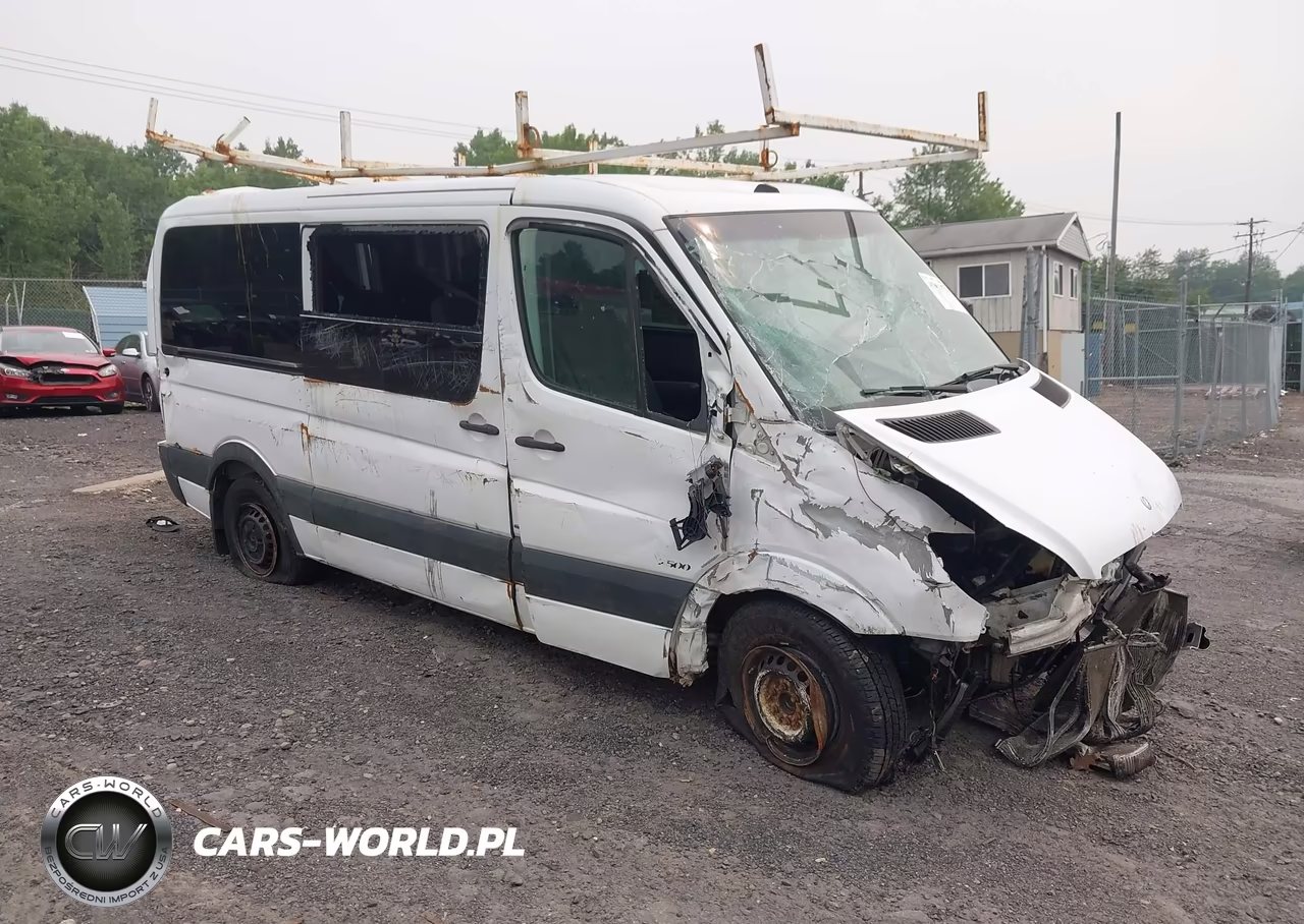 2011 Mercedes-Benz Sprinter 2500 Normal Roof