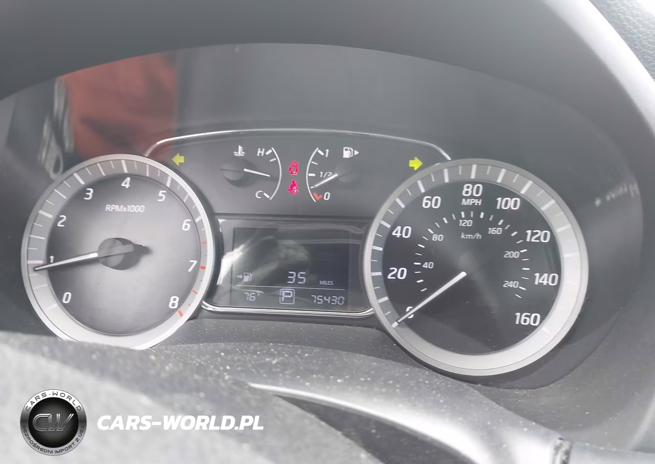 2014 Nissan Sentra Sr VIN:3N1AB7AP2EY330516 - 7