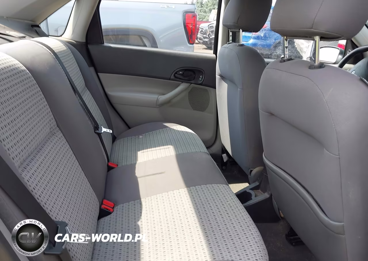 2007 Ford Focus S-Se-Ses VIN:1FAHP34N67W142565 - 8