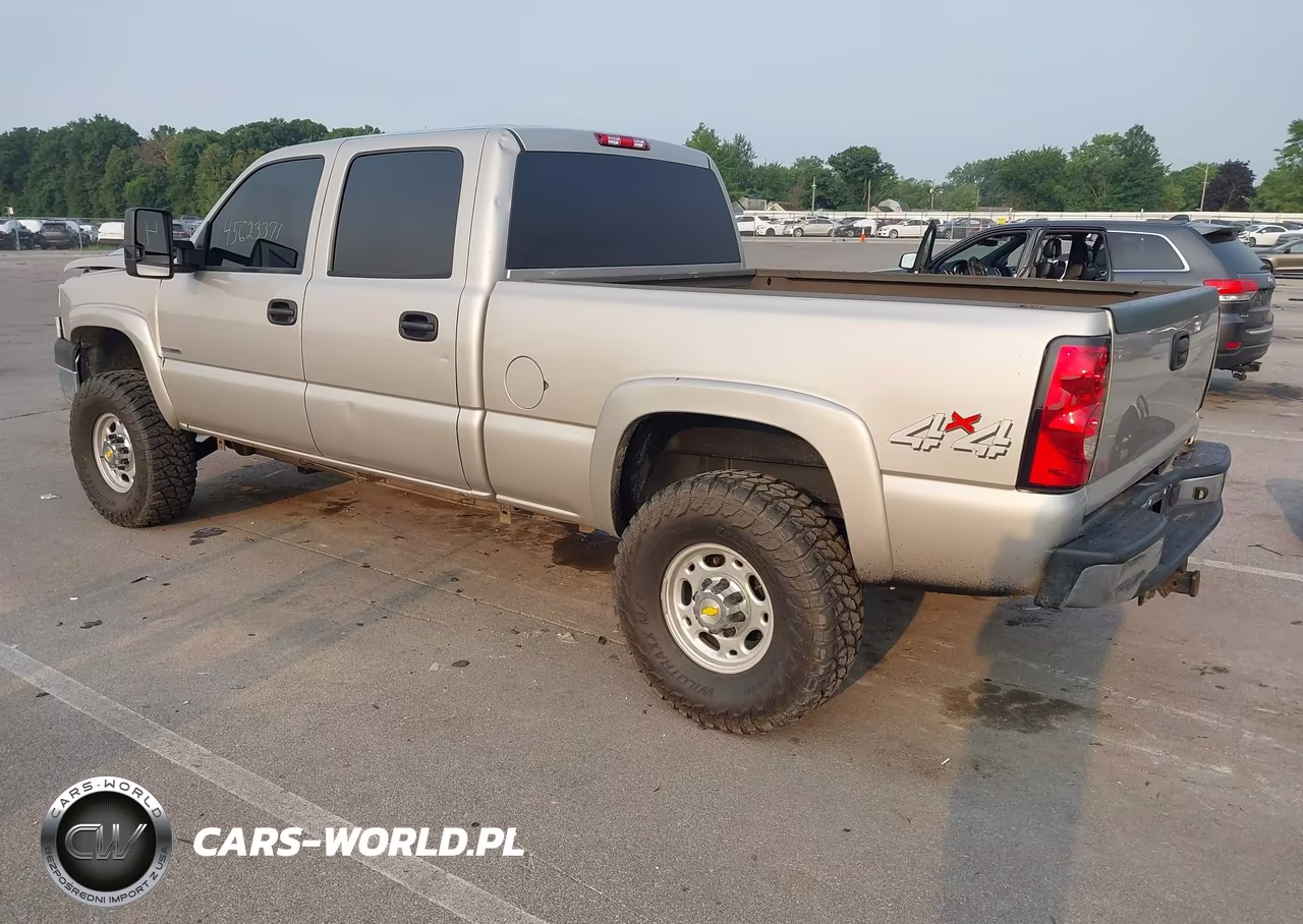 2005 Chevrolet Silverado 2500Hd Lt VIN:1GCHK23275F800160 - 3