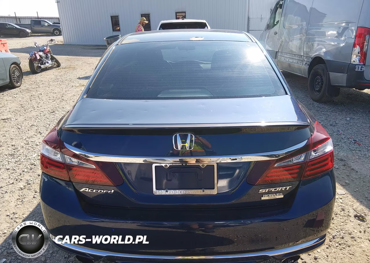 2016 Honda Accord Sport VIN:1HGCR2F56GA180706 - 16