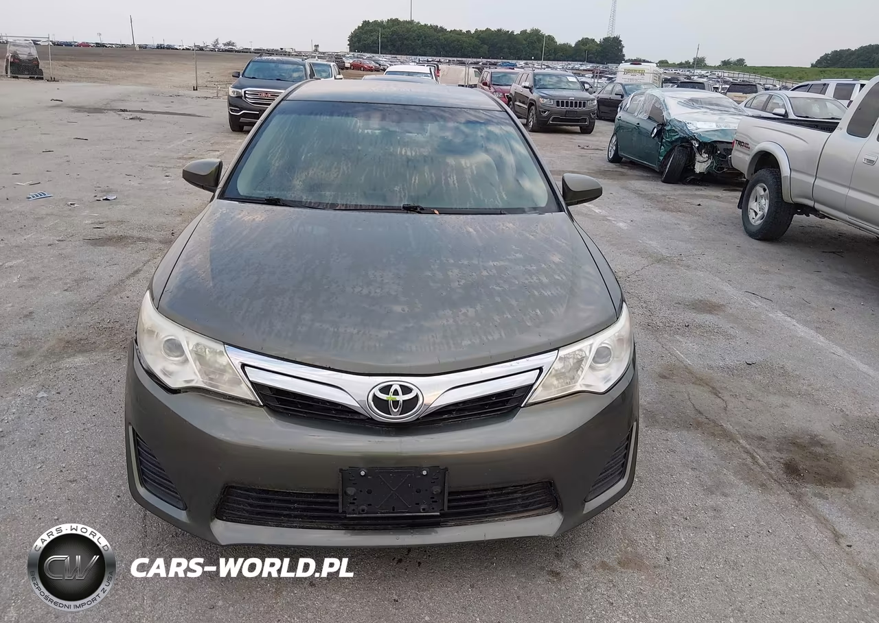 2013 Toyota Camry Le VIN:4T4BF1FK2DR330454 - 12