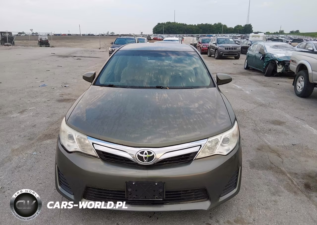 2013 Toyota Camry Le VIN:4T4BF1FK2DR330454 - 18