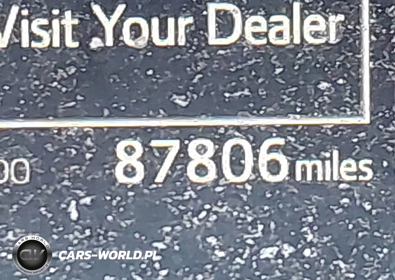2017 Toyota Highlander Le Plus VIN:5TDBZRFH8HS475615 - 16