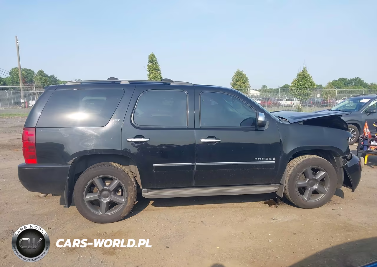 2009 Chevrolet Tahoe Ltz VIN:1GNFK33029R223593 - 13
