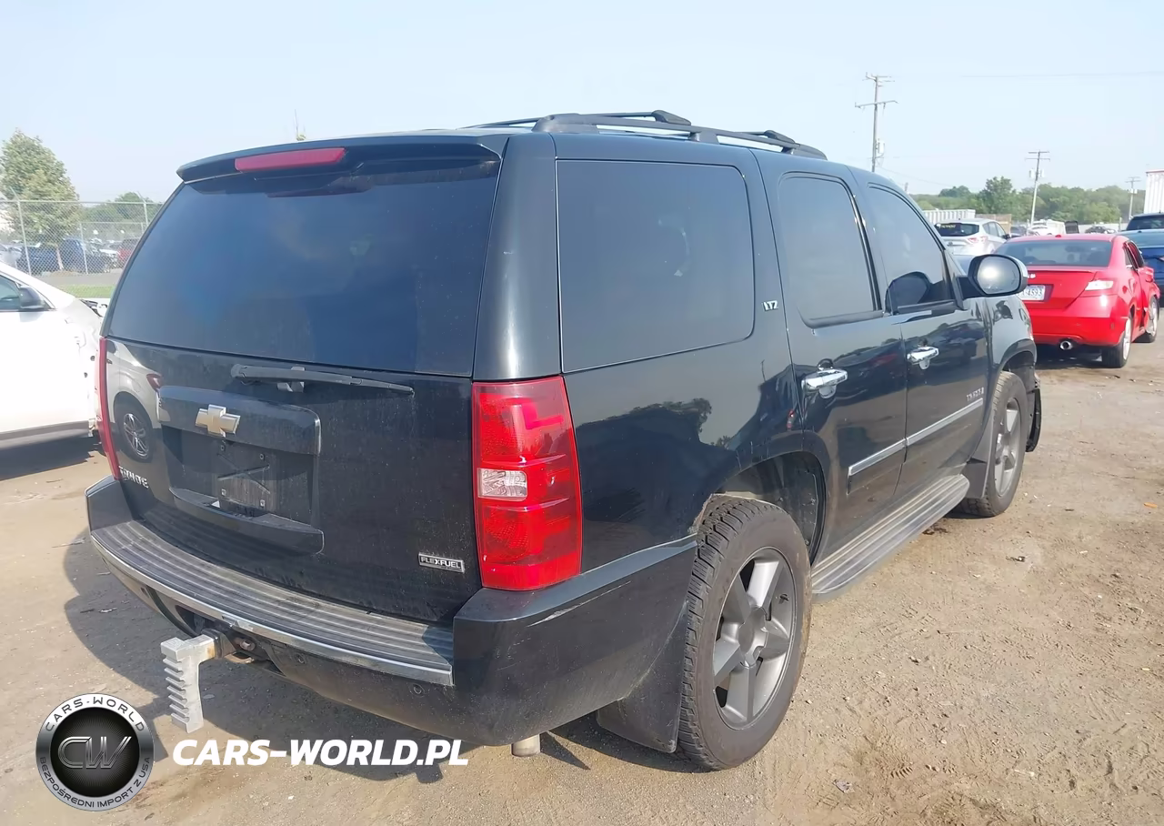 2009 Chevrolet Tahoe Ltz VIN:1GNFK33029R223593 - 4