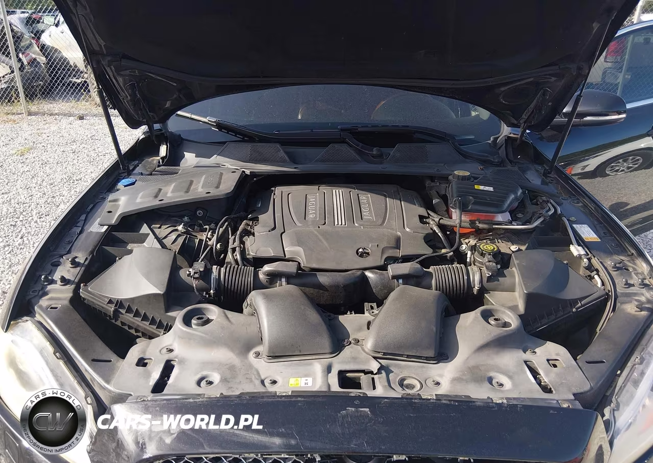 2012 Jaguar Xj Xjl Supercharged VIN:SAJWA2GE5CMV32220 - 10