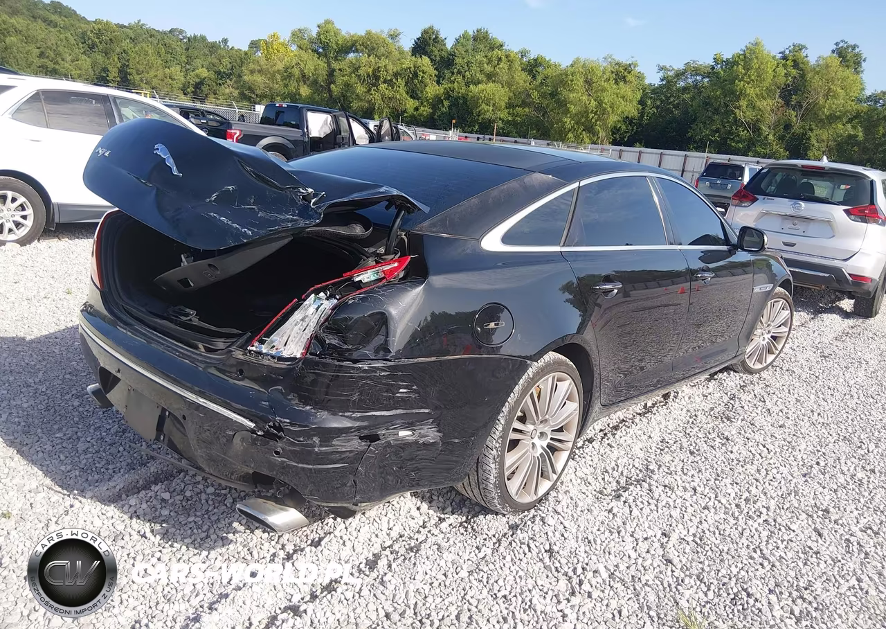 2012 Jaguar Xj Xjl Supercharged VIN:SAJWA2GE5CMV32220 - 4
